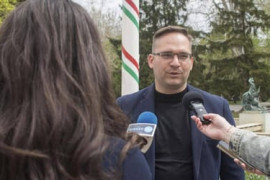 Thumbnail for 6933197