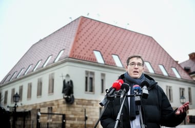 Thumbnail for 6935608