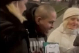 Thumbnail for 6940392