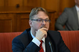 Thumbnail for 6946048