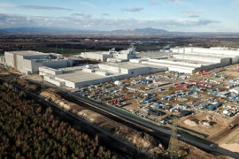 Thumbnail for 6946147