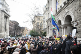 Thumbnail for 6947171