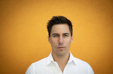 Thumbnail for 6947380