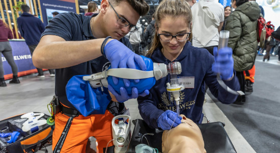 Thumbnail for 6949395