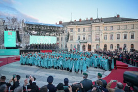 Thumbnail for 6949597