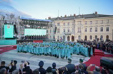 Thumbnail for 6949597