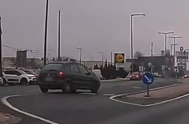 Thumbnail for 6954368