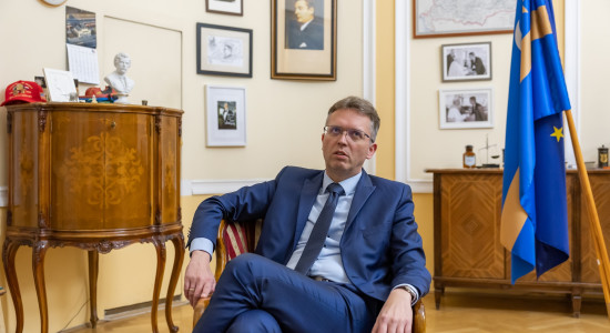 Thumbnail for 6955557