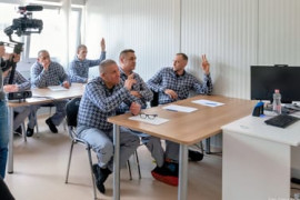 Thumbnail for 6956455