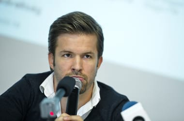 Thumbnail for 6957719