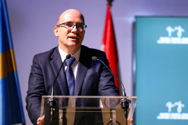 Thumbnail for 6963325