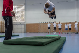 Thumbnail for 6967346