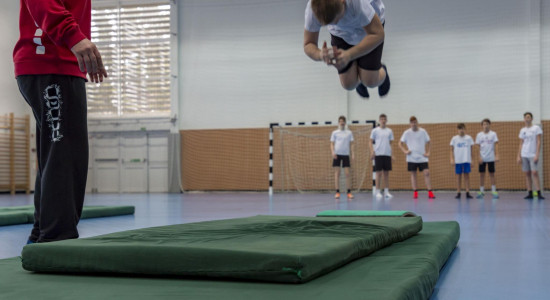 Thumbnail for 6967346