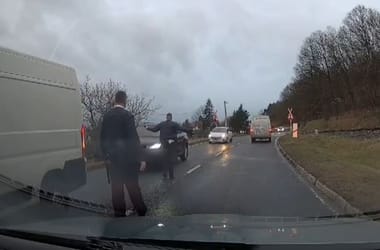 Thumbnail for 6968343