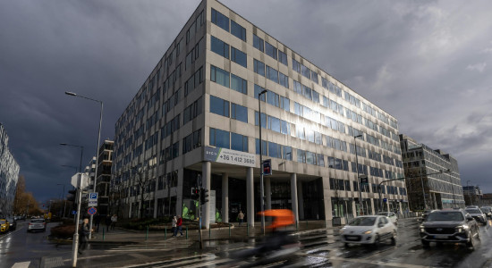 Thumbnail for 6969831