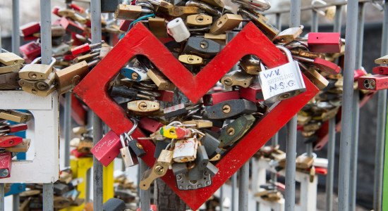 Thumbnail for 6974054