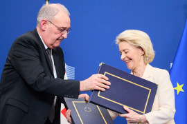 Thumbnail for 6975246