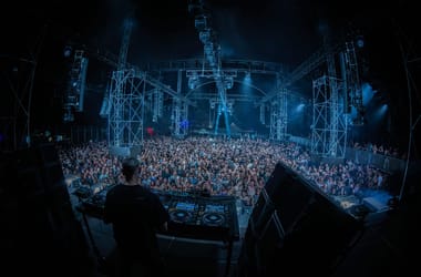 Thumbnail for 6976125