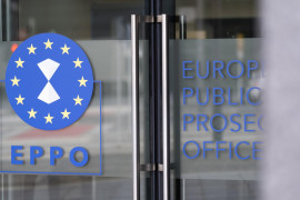 Thumbnail for 6976413