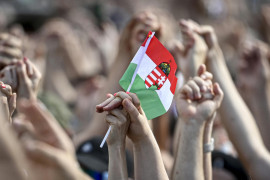 Thumbnail for 6976637