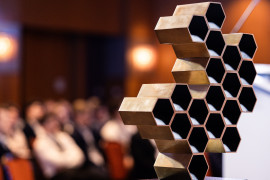 Thumbnail for 6977610