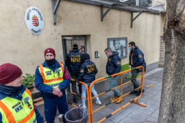 Thumbnail for 6977737