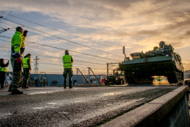 Thumbnail for 6978476