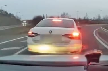 Thumbnail for 6979385