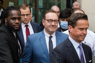 Thumbnail for 6979738