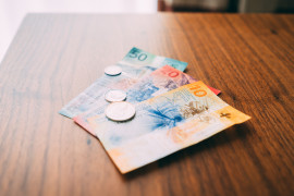 Thumbnail for 6981058