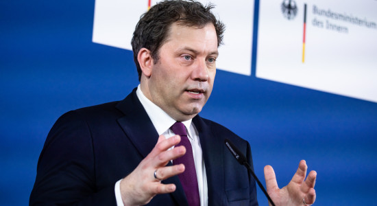 Thumbnail for 6982994