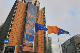 Thumbnail for 6987547