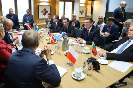 Thumbnail for 6988861