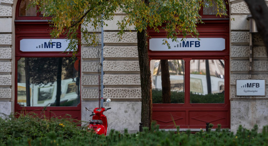 Thumbnail for 6989992