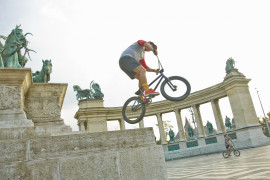 Thumbnail for 6991732