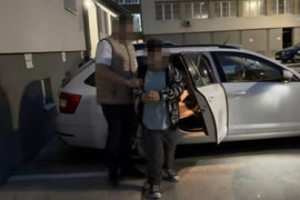 Thumbnail for 6991944