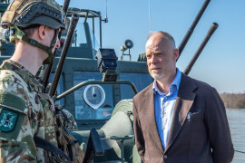 Thumbnail for 6992073