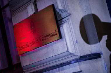 Thumbnail for 6992582