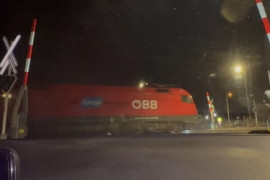 Thumbnail for 6994938