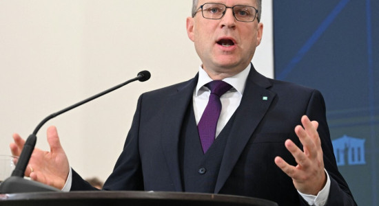 Thumbnail for 6998310