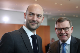 Thumbnail for 6999612