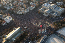 Thumbnail for 7000432