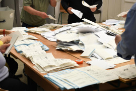 Thumbnail for 7001032