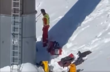 Thumbnail for 7001695