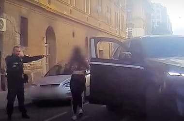 Thumbnail for 7002235