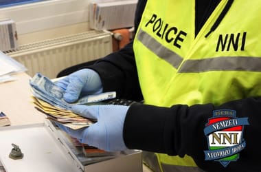 Thumbnail for 7002847