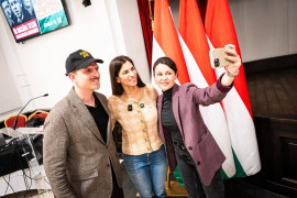 Thumbnail for 7004714