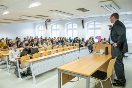 Thumbnail for 7004973