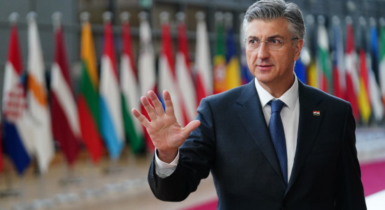 Thumbnail for 7005704