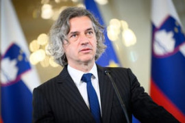 Thumbnail for 7005741